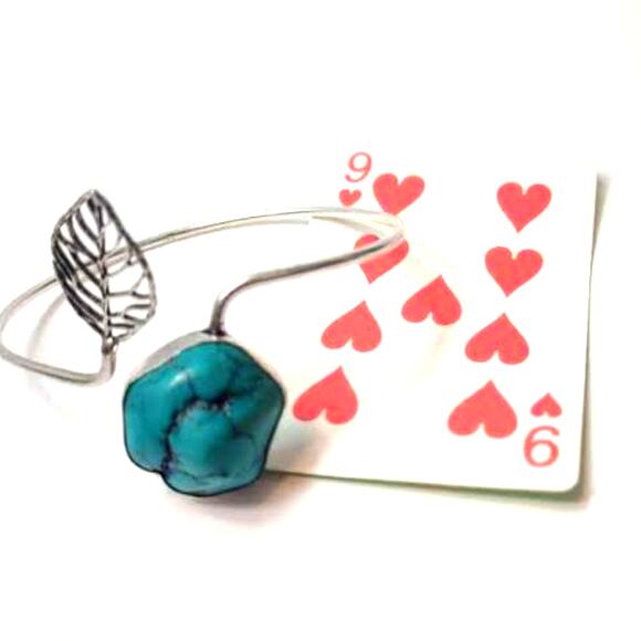 Mod Leaf Turquoise Howlite Rock 925 Wire Bracelet - Picture 9 of 11